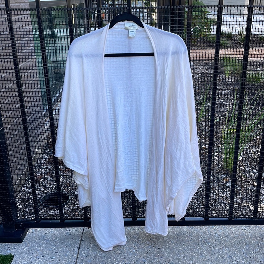 Neiman Marcus cashmere Wrap